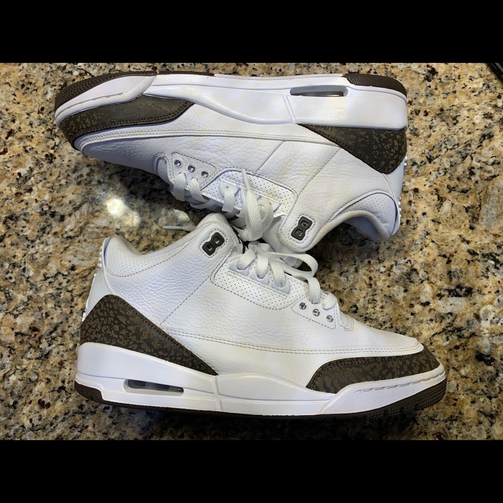 Air Jordan 3 Mocha